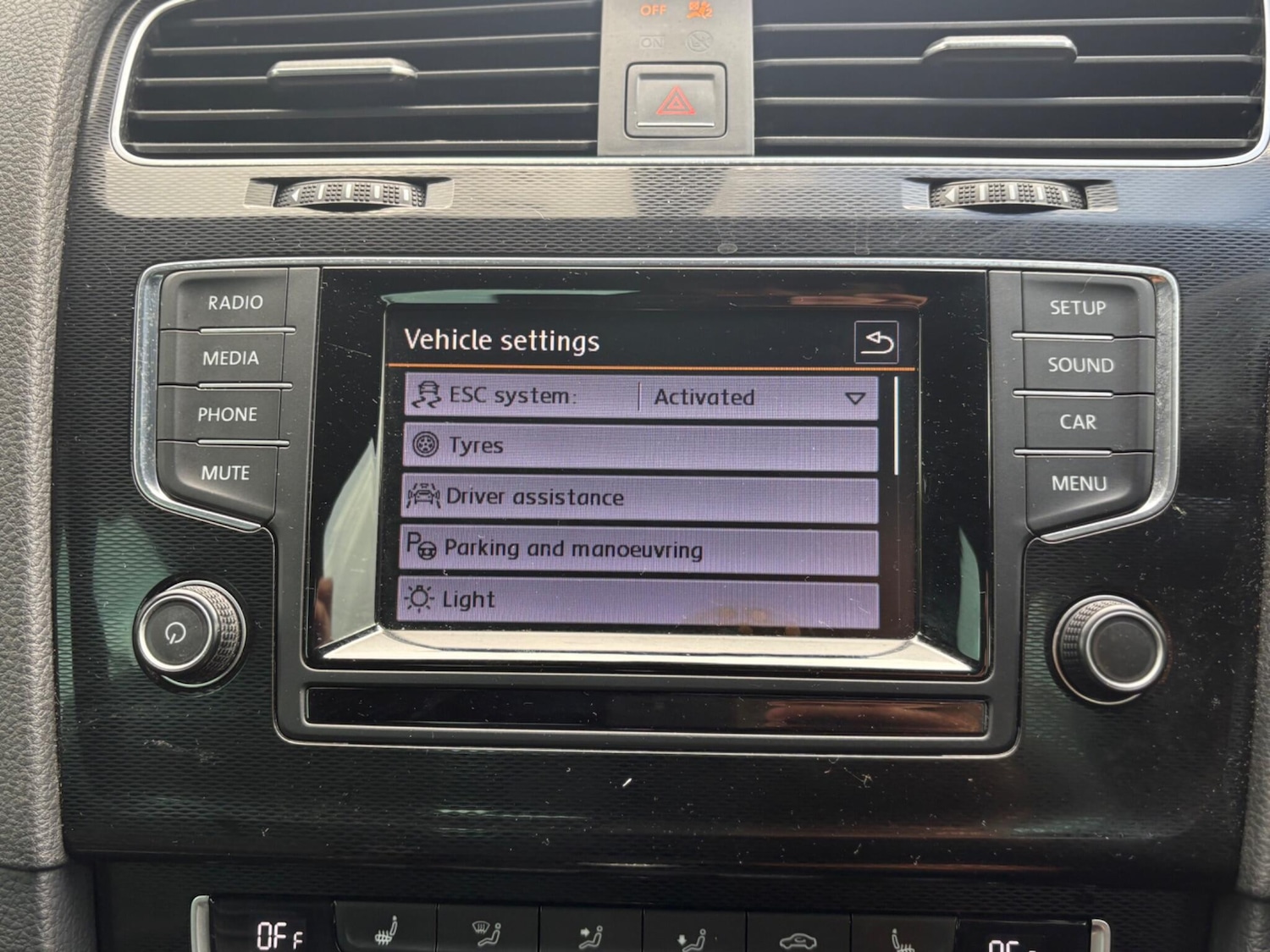 Used Volkswagen Golf 2014 for sale - 78083989: Photo 67