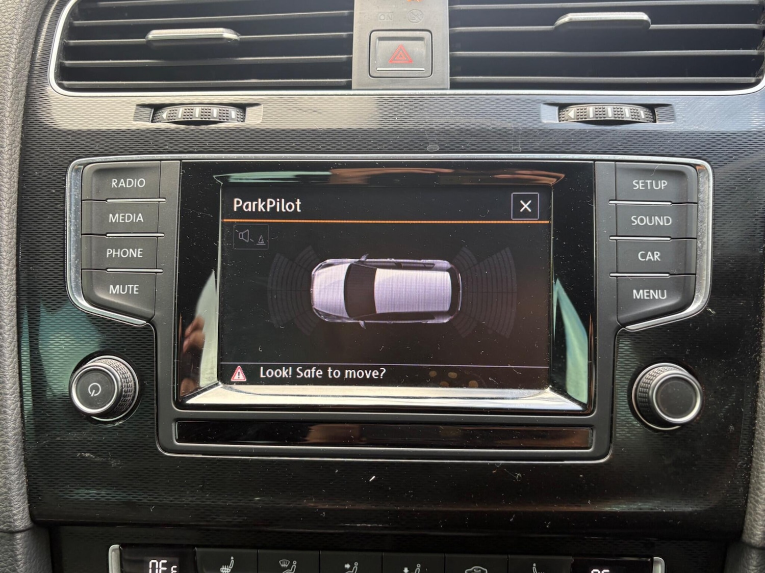 Used Volkswagen Golf 2014 for sale - 78083989: Photo 68