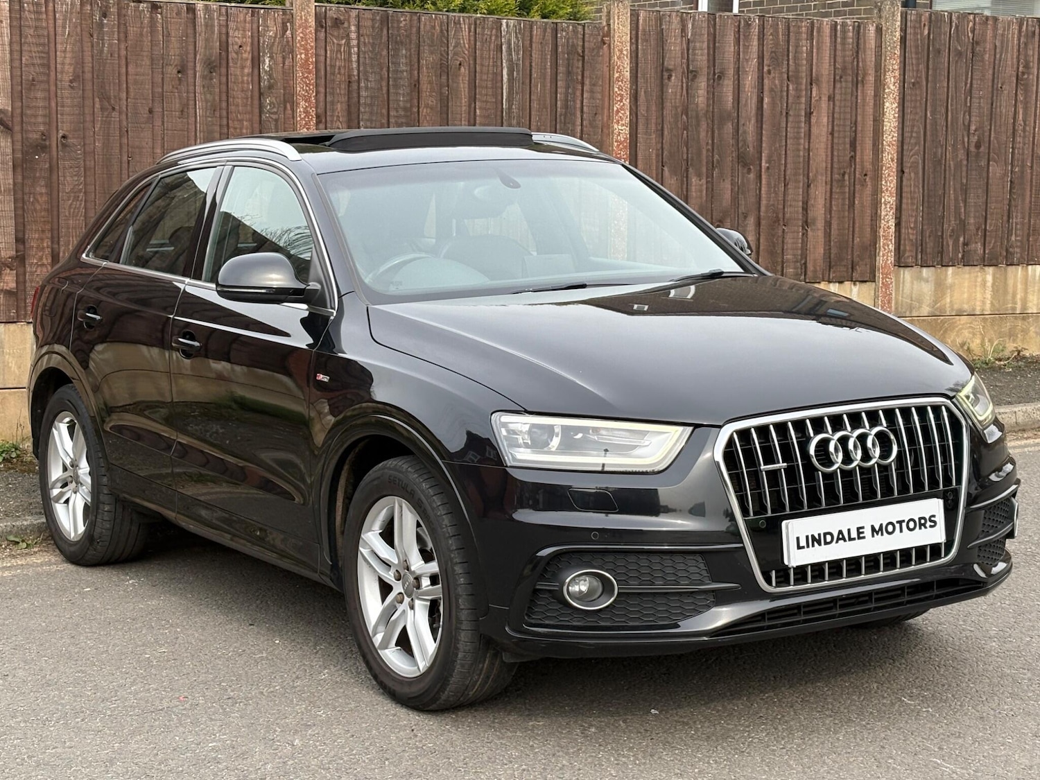 Used Audi Q3 2012 for sale - 78043313: Photo 10