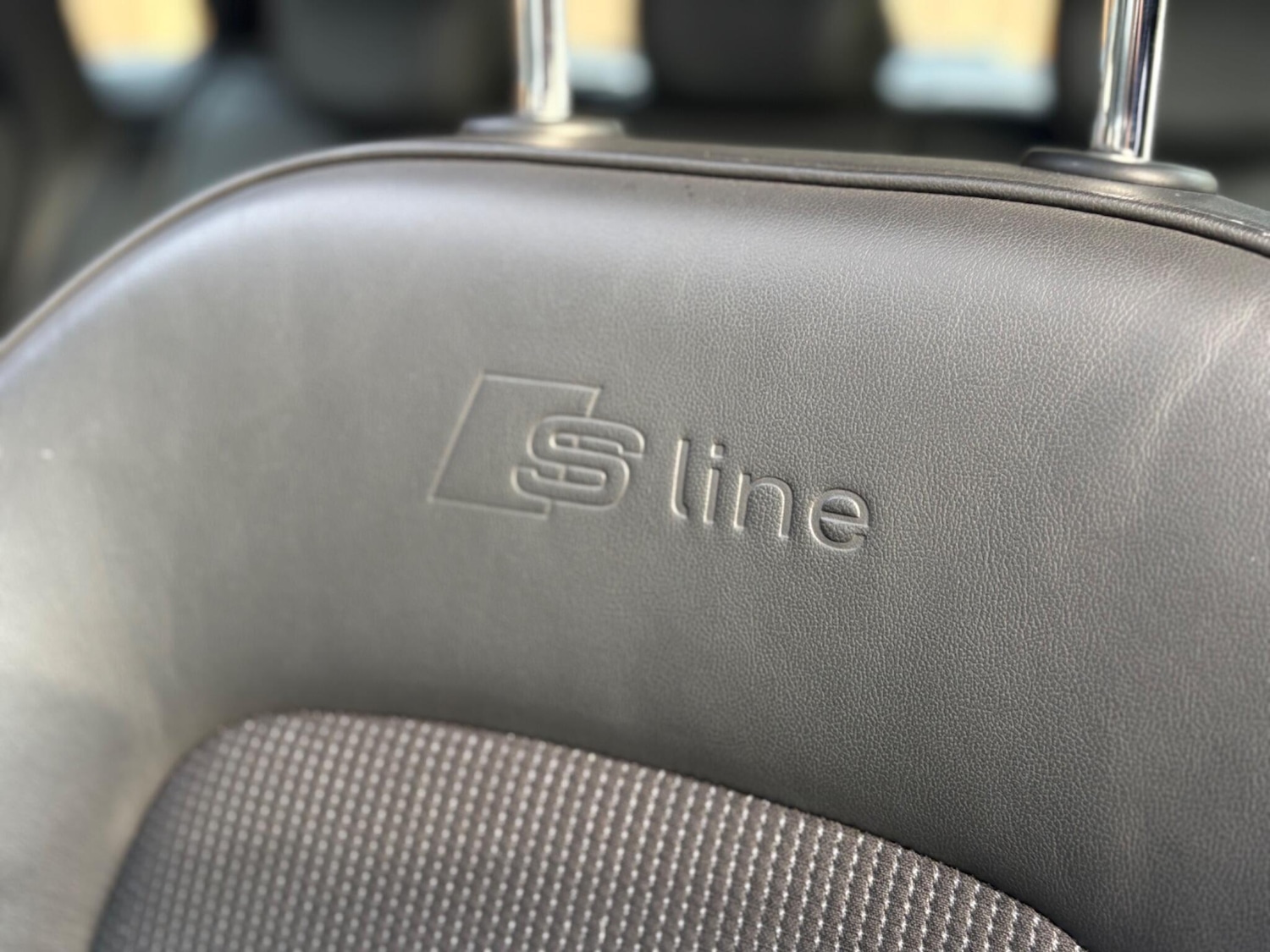 Used Audi Q3 2012 for sale - 78043313: Photo 24