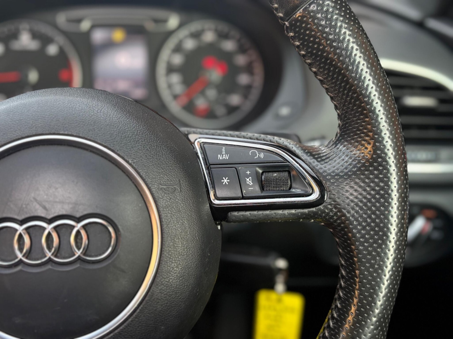 Used Audi Q3 2012 for sale - 78043313: Photo 39