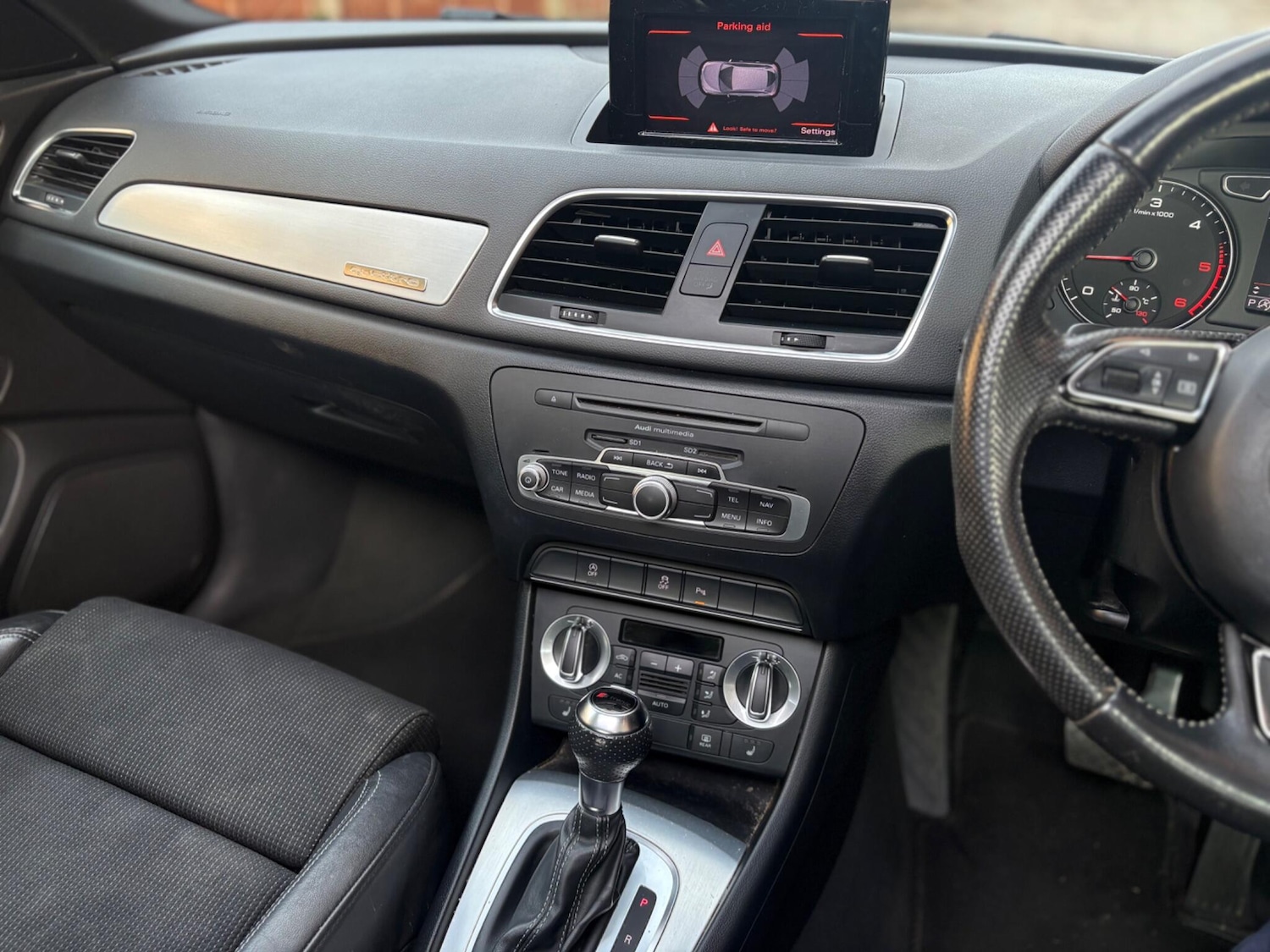 Used Audi Q3 2012 for sale - 78043313: Photo 40