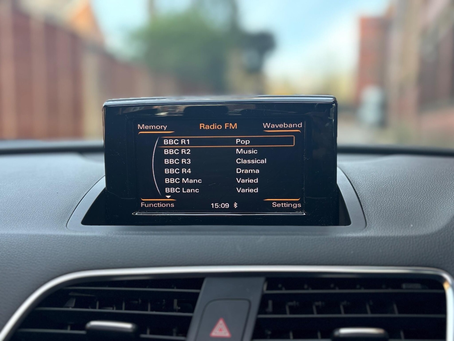 Used Audi Q3 2012 for sale - 78043313: Photo 47