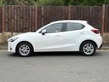 Used Mazda Mazda2 2015 for sale - 79522483: Photo