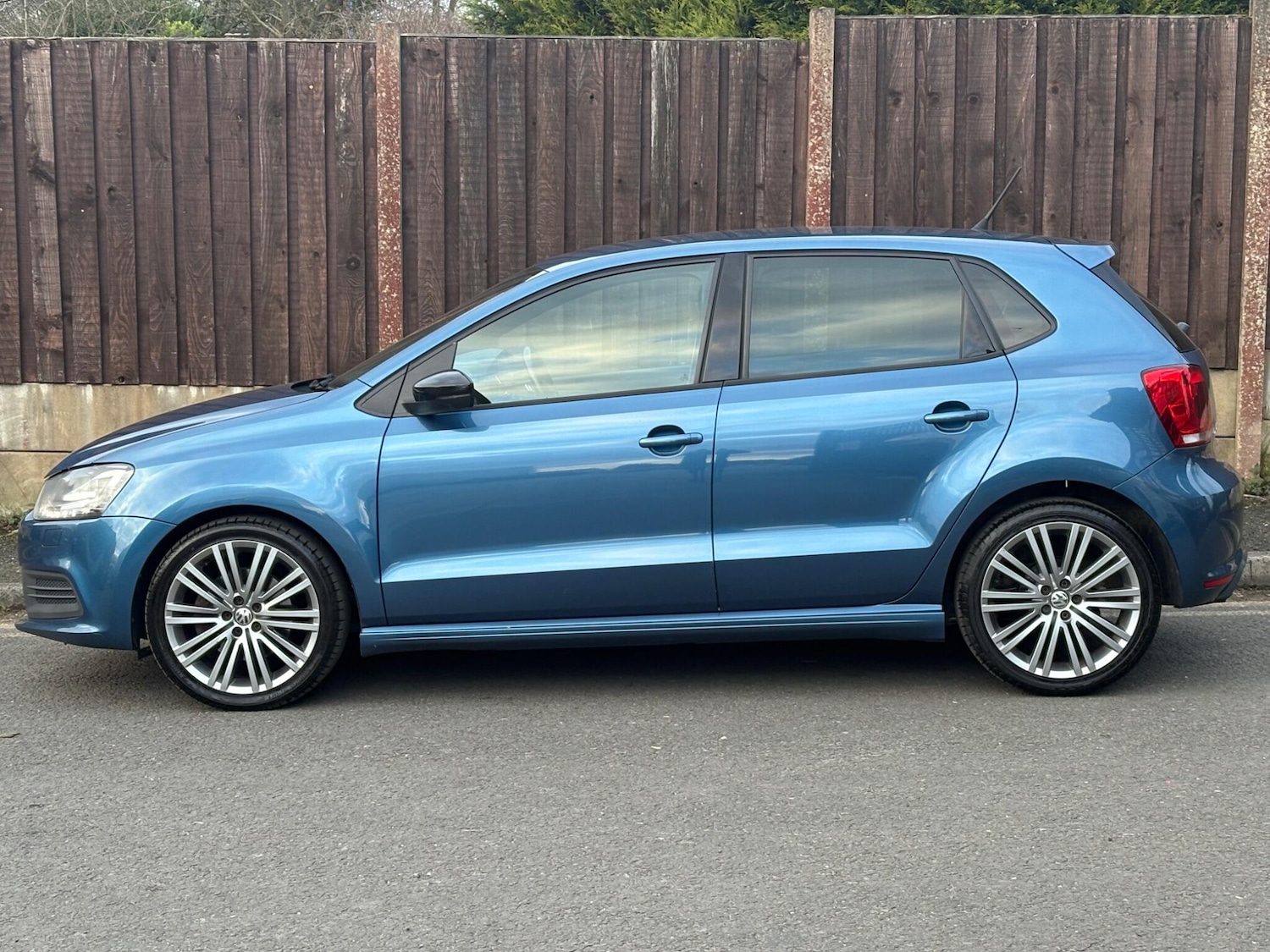 Used Volkswagen Polo 2013 for sale - 78083985: Photo 4