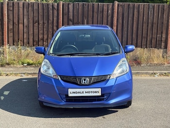 Used Honda Jazz 2013 for sale - 79522457: Photo