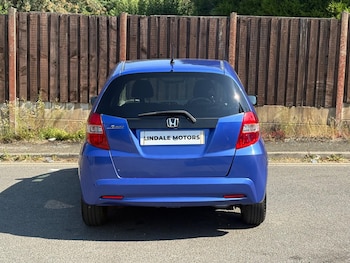 Used Honda Jazz 2013 for sale - 79522457: Photo