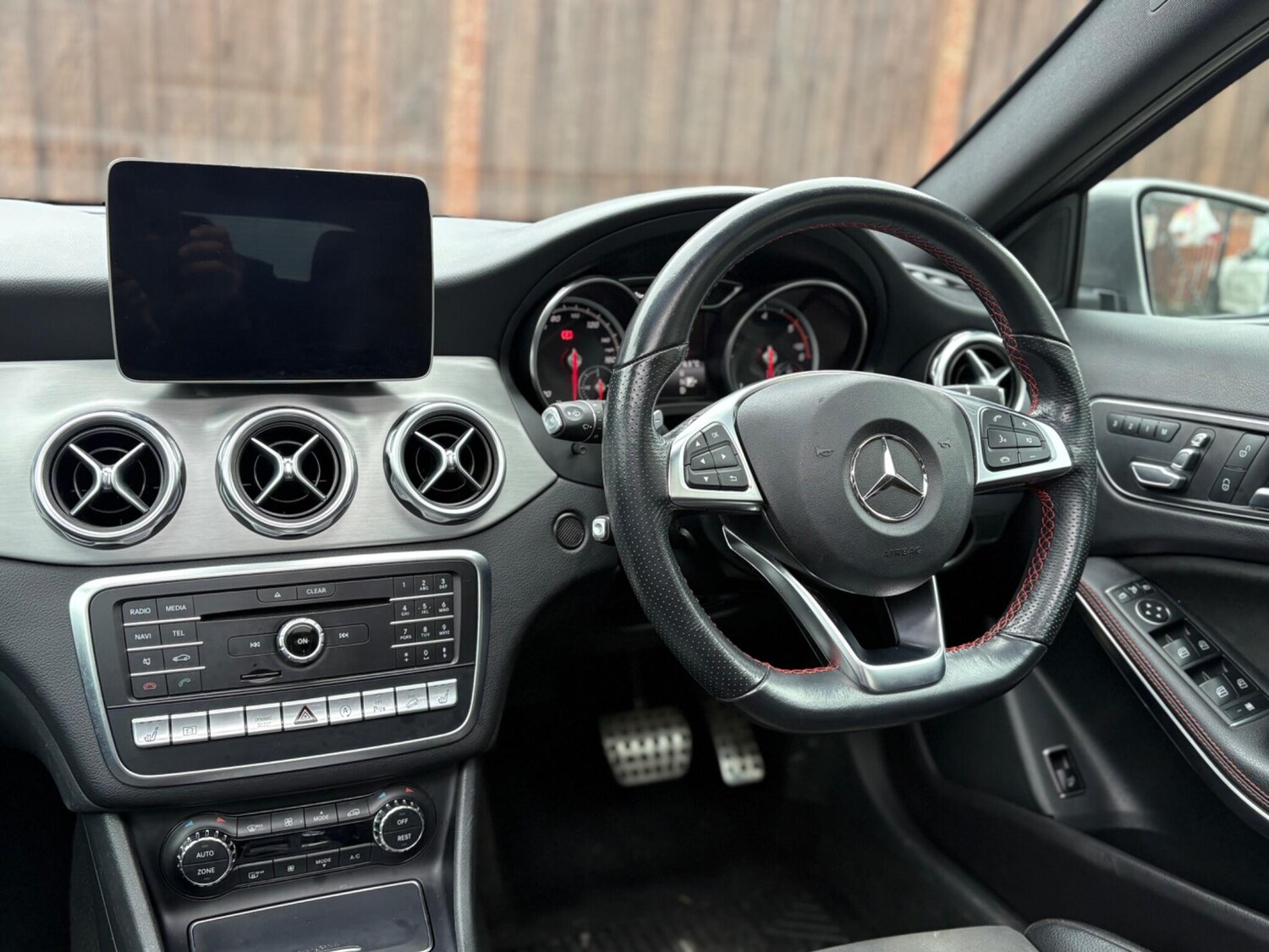 Used Mercedes-Benz GLA 2018 for sale - 78043296: Photo 34