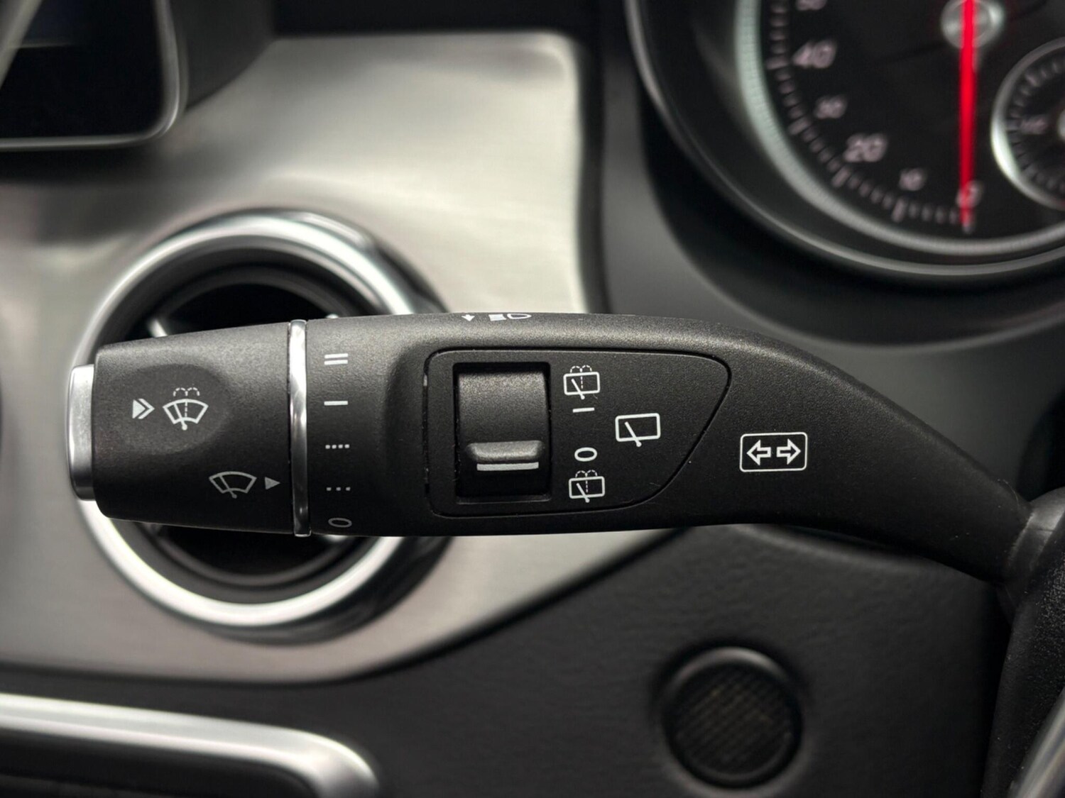 Used Mercedes-Benz GLA 2018 for sale - 78043296: Photo 40