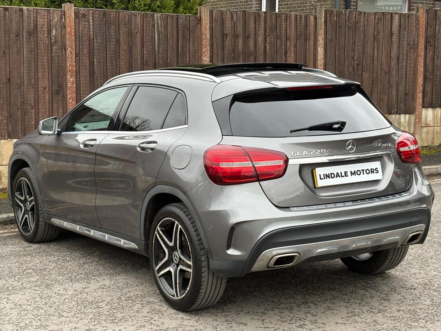 Used Mercedes-Benz GLA 2018 for sale - 78043296: Photo 6
