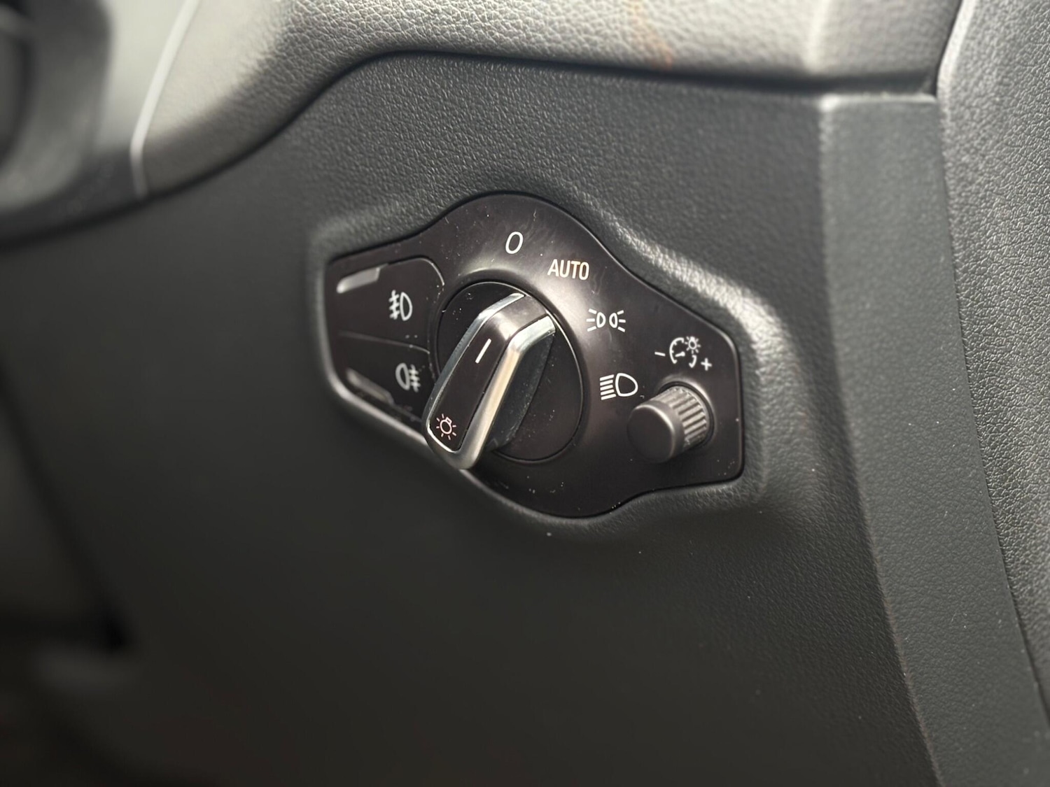 Used Audi Q5 2016 for sale - 78083991: Photo 85