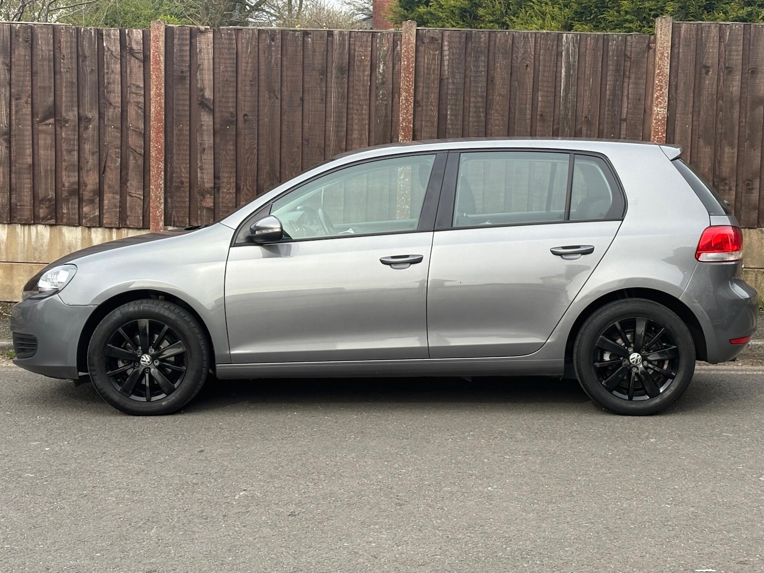 Used Volkswagen Golf 2011 for sale - 78043308: Photo 4