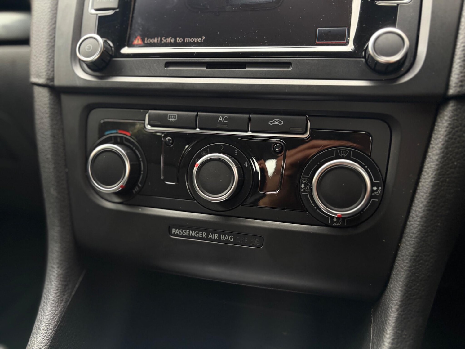 Used Volkswagen Golf 2011 for sale - 78043308: Photo 47