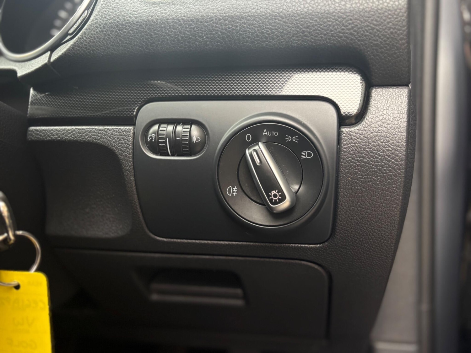 Used Volkswagen Golf 2011 for sale - 78043308: Photo 50