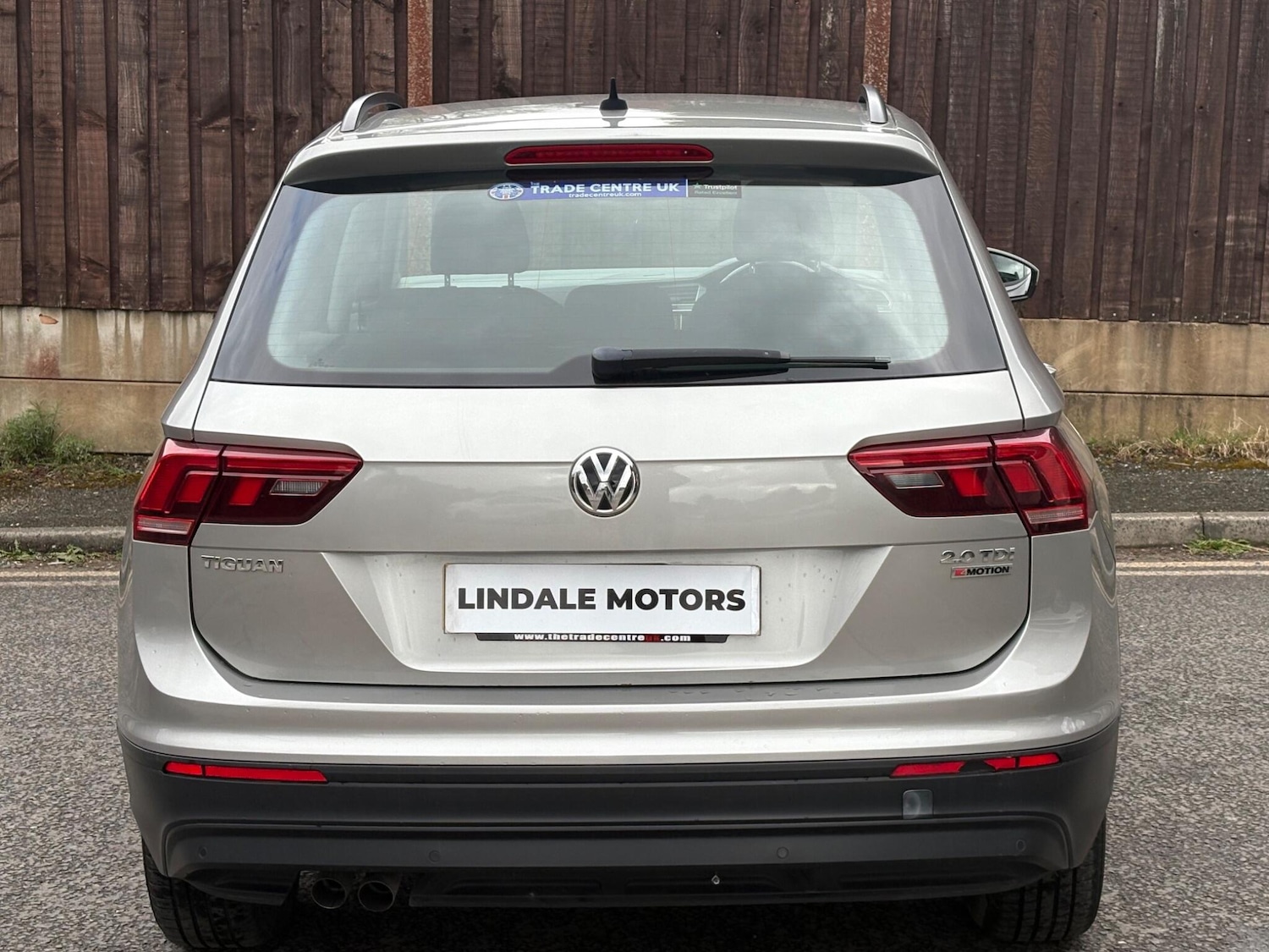 Used Volkswagen Tiguan 2017 for sale - 78083995: Photo 2