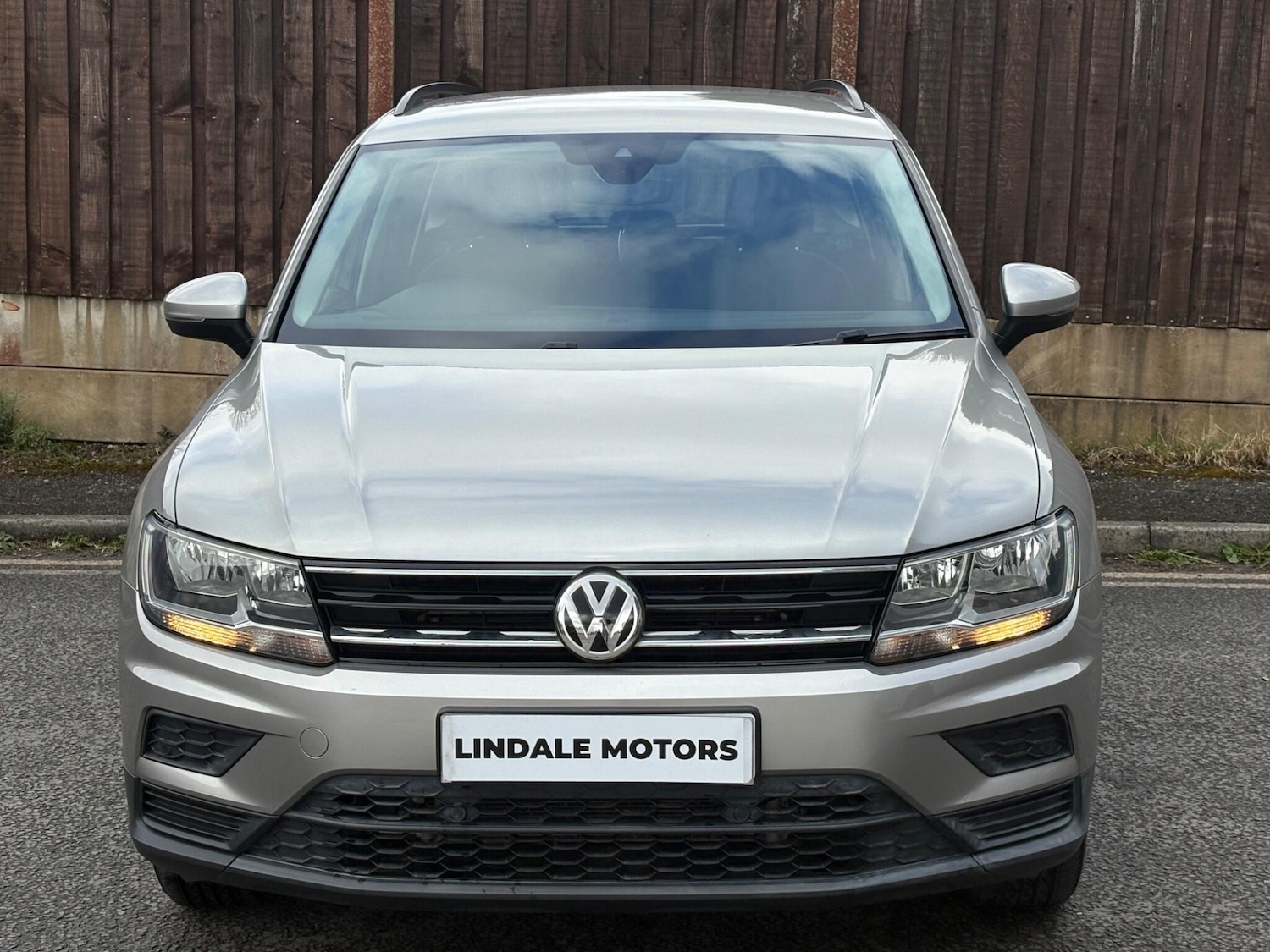 Used Volkswagen Tiguan 2017 for sale - 78083995: Photo 3