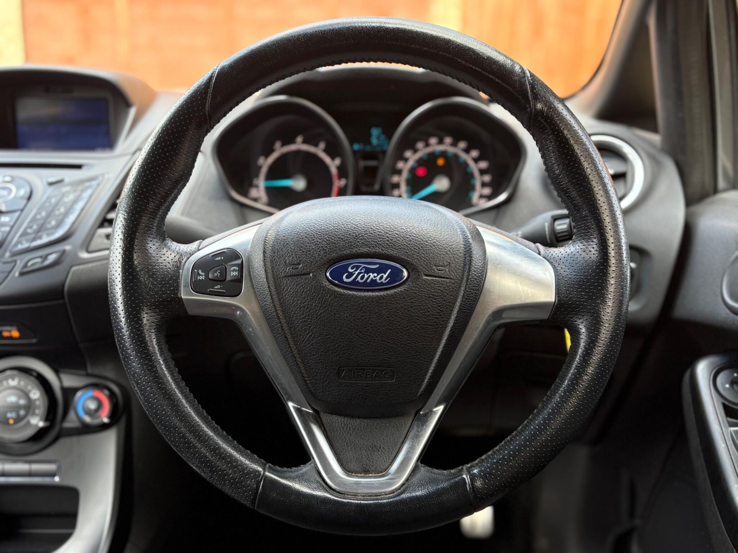 Used Ford Fiesta 2017 for sale - 78043278: Photo 28