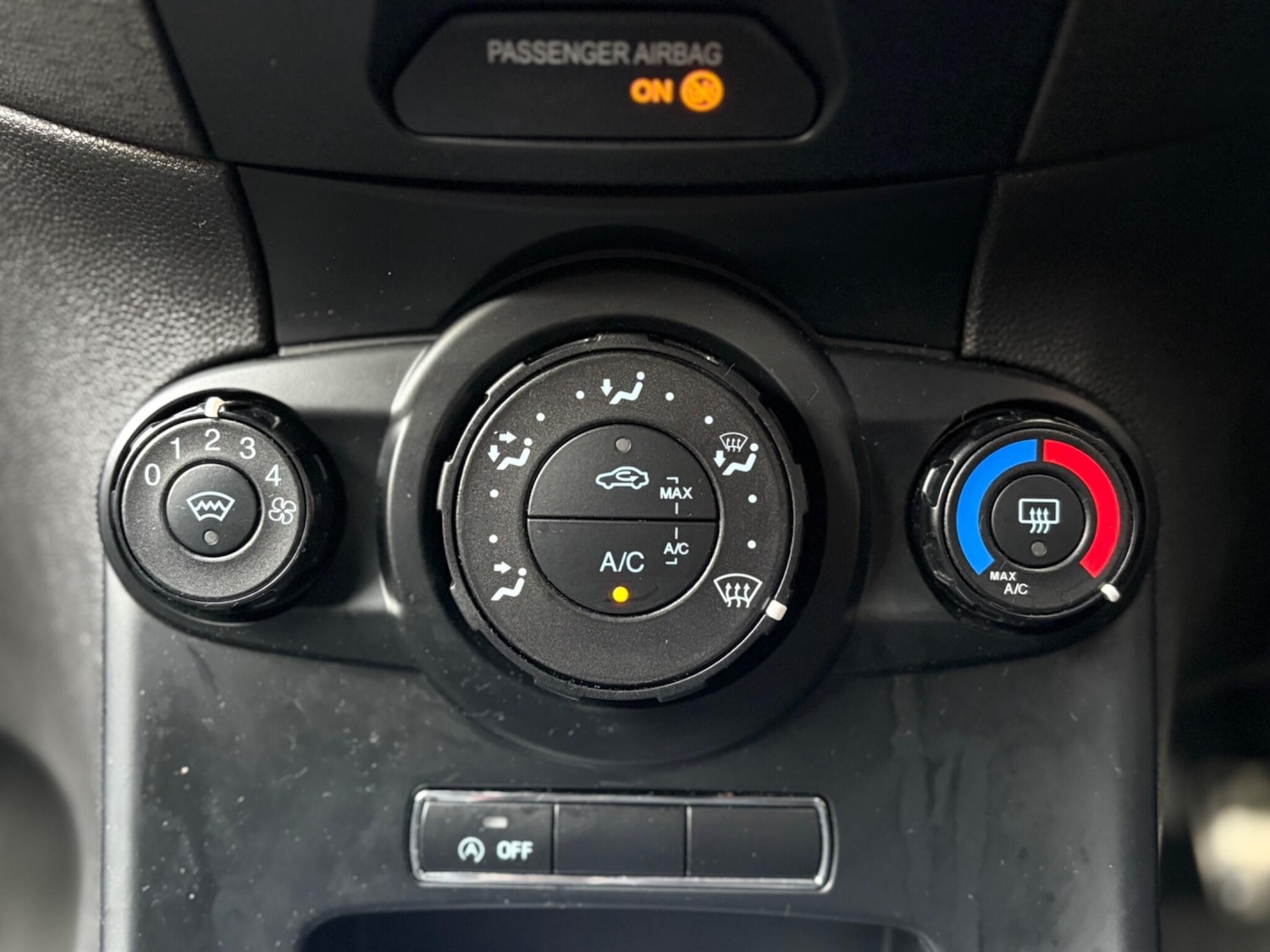 Used Ford Fiesta 2017 for sale - 78043278: Photo 34