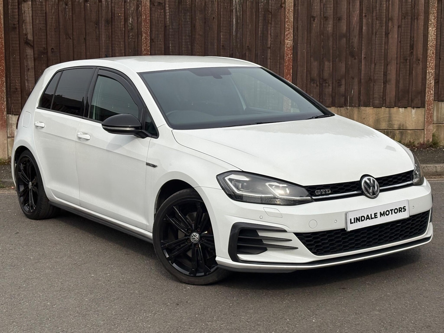 Used Volkswagen Golf 2017 for sale - 78043294: Photo 10