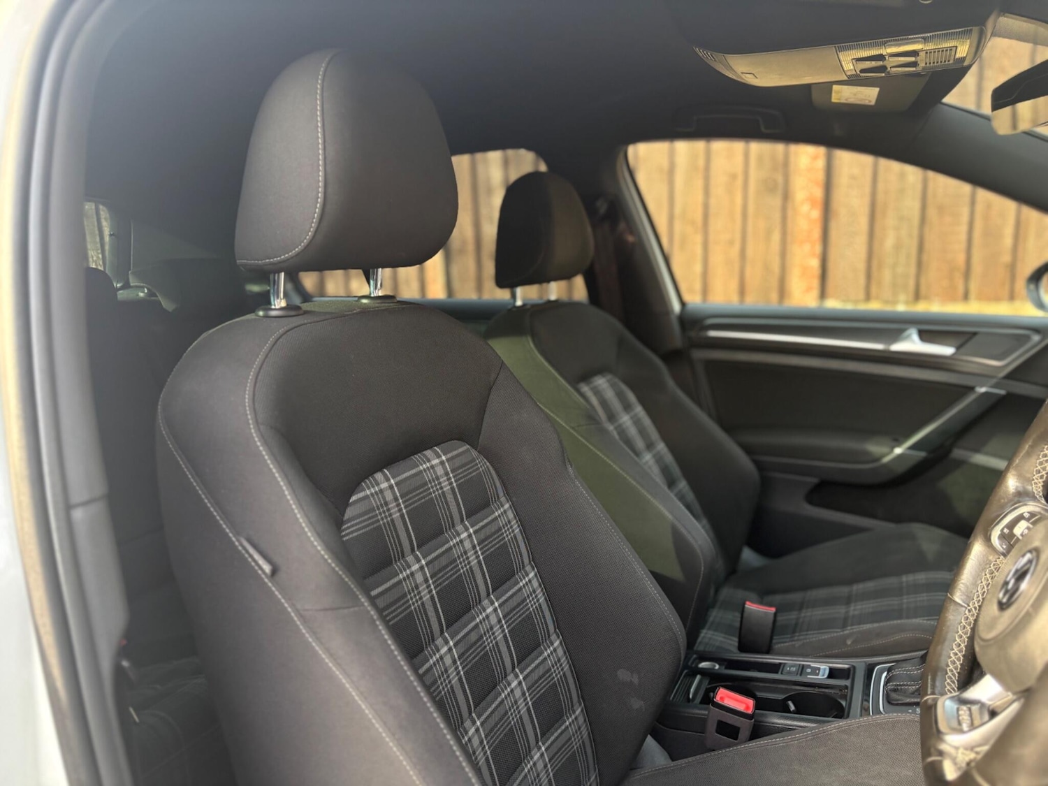 Used Volkswagen Golf 2017 for sale - 78043294: Photo 16