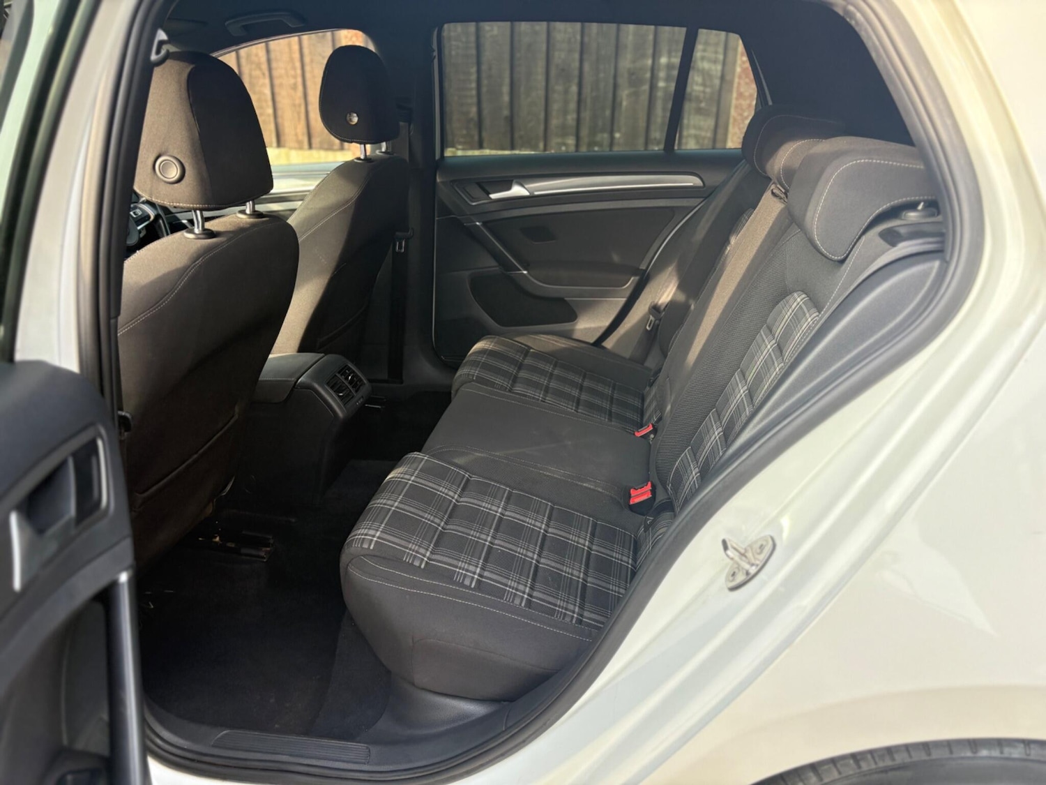 Used Volkswagen Golf 2017 for sale - 78043294: Photo 22