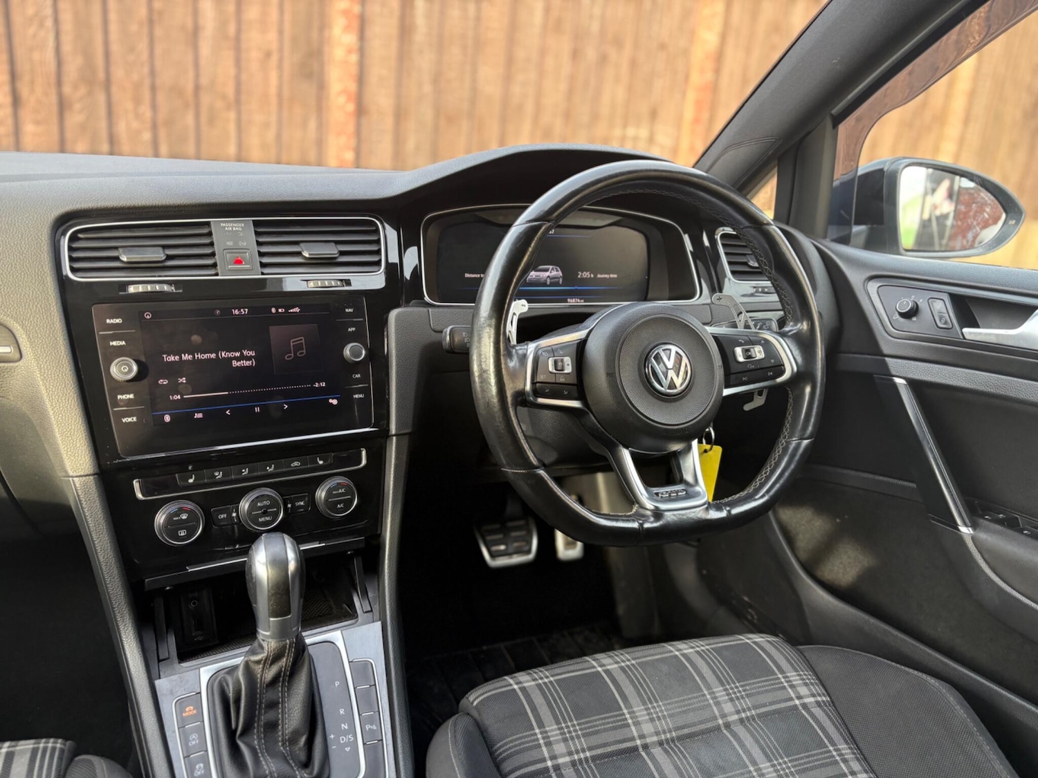 Used Volkswagen Golf 2017 for sale - 78043294: Photo 32