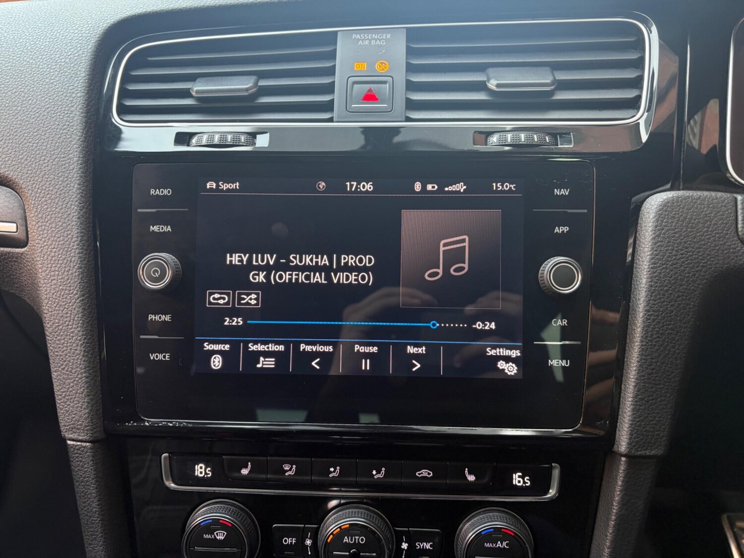 Used Volkswagen Golf 2017 for sale - 78043294: Photo 43