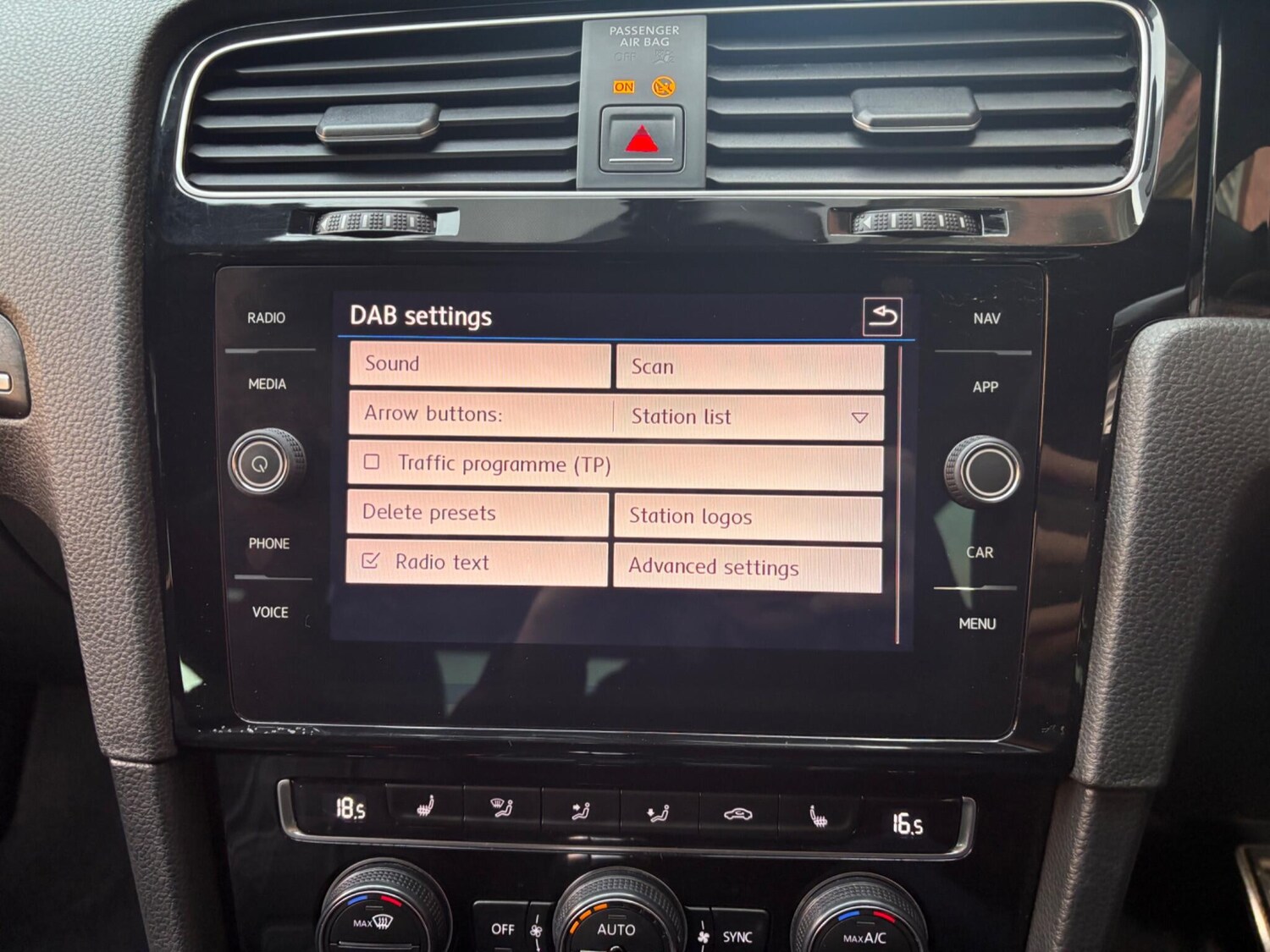 Used Volkswagen Golf 2017 for sale - 78043294: Photo 51