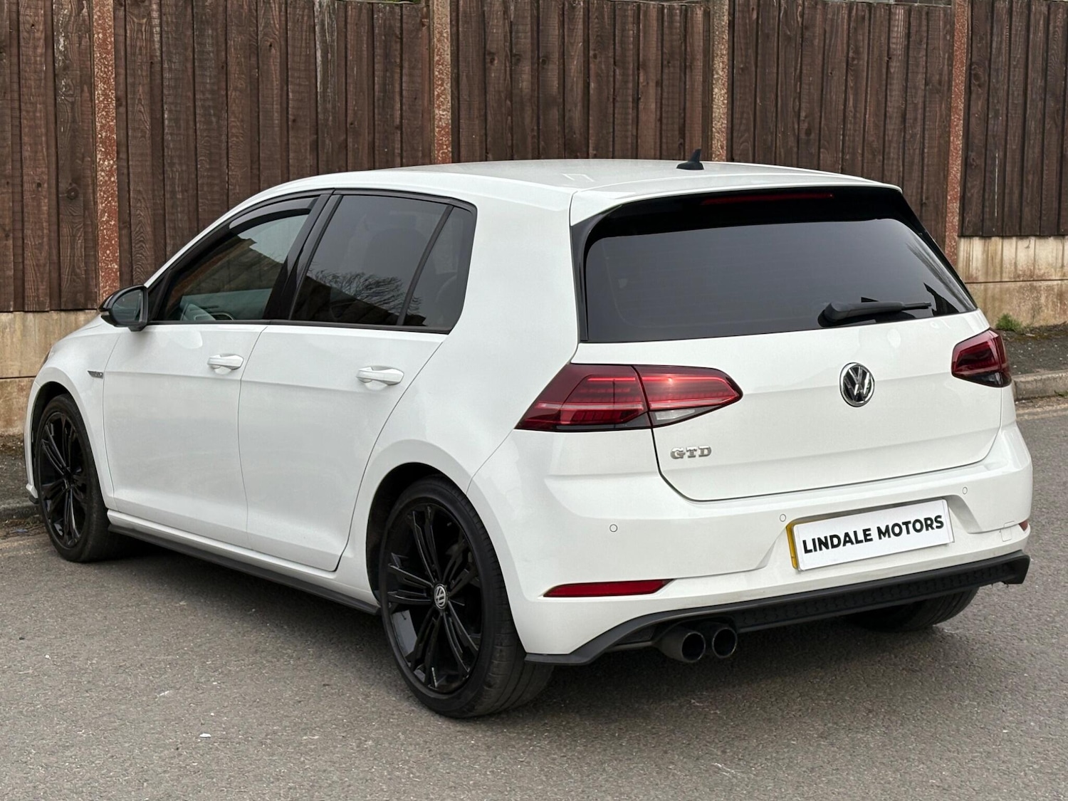 Used Volkswagen Golf 2017 for sale - 78043294: Photo 6