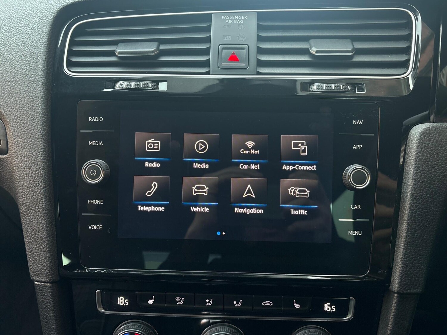 Used Volkswagen Golf 2017 for sale - 78043294: Photo 64