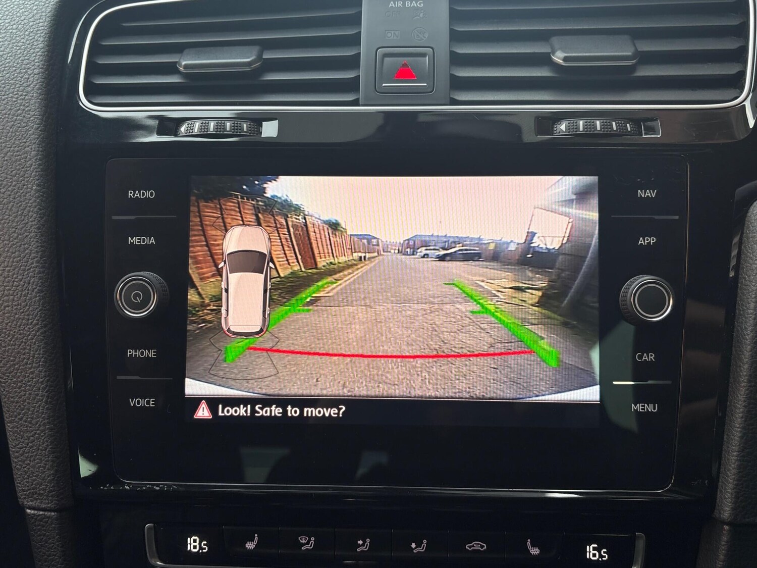 Used Volkswagen Golf 2017 for sale - 78043294: Photo 65