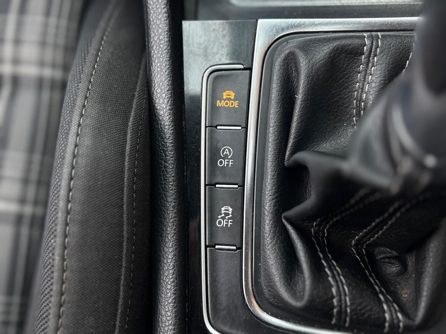 Used Volkswagen Golf 2017 for sale - 78043294: Photo 71