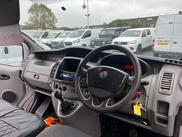 Used Vauxhall Vivaro 2011 for sale - 76263855: Photo 16