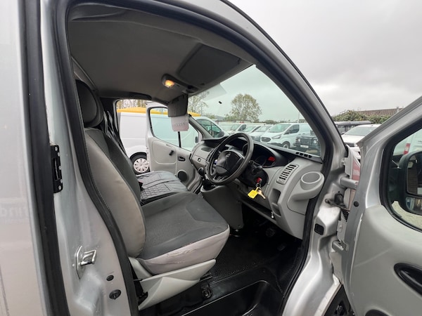 Used Vauxhall Vivaro 2011 for sale - 76263855: Photo 17