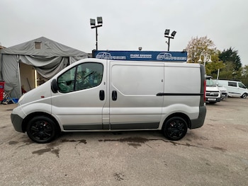 Used Vauxhall Vivaro 2011 for sale - 76263855: Photo 3