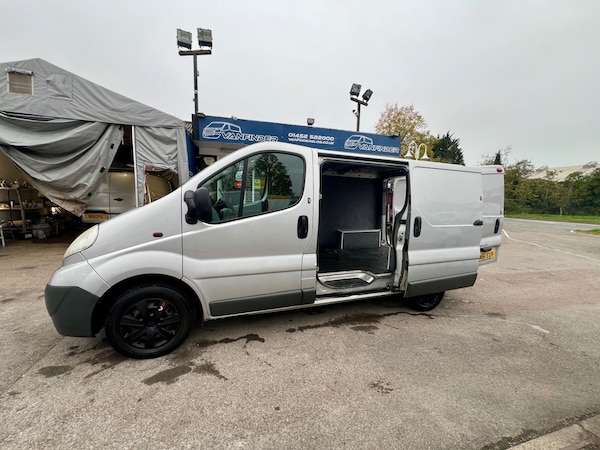 Used Vauxhall Vivaro 2011 for sale - 76263855: Photo 4