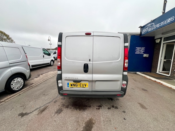 Used Vauxhall Vivaro 2011 for sale - 76263855: Photo 8