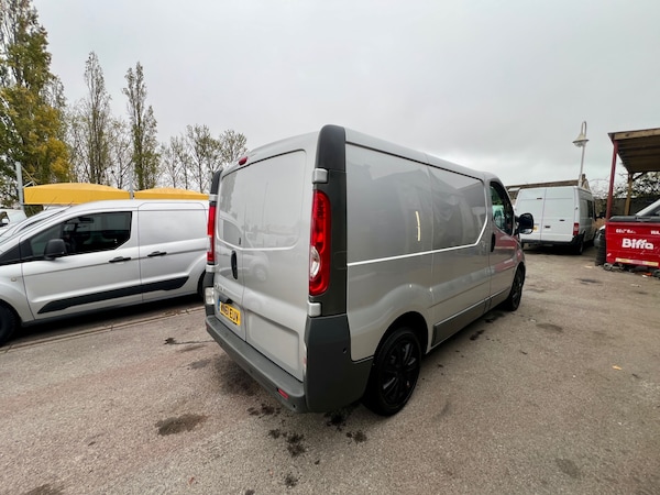 Used Vauxhall Vivaro 2011 for sale - 76263855: Photo 9