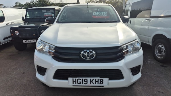 Used Toyota Hilux 2019 for sale - 76181660: Photo 3