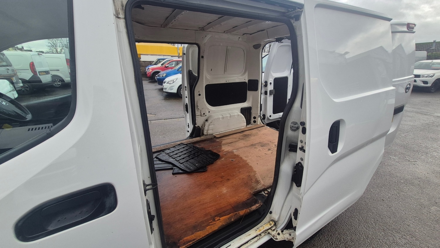 Used Nissan NV200 2017 for sale - 76879359: Photo 9