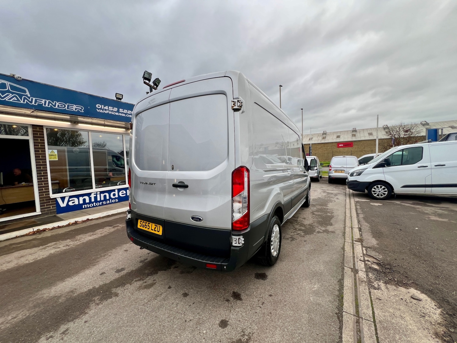 Used Ford Transit 2015 for sale - 76461909: Photo 4