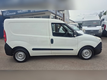 Used Vauxhall Combo 2015 for sale - 78845912: Photo