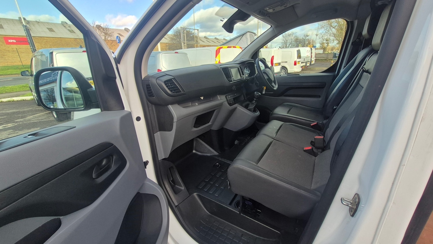 Used Peugeot Expert 2022 for sale - 76693459: Photo 13