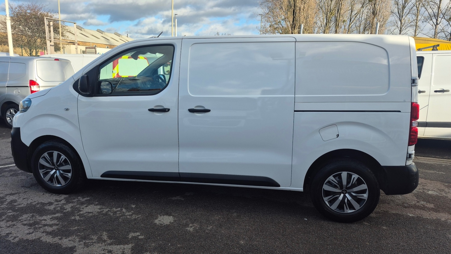 Used Peugeot Expert 2022 for sale - 76693459: Photo 8