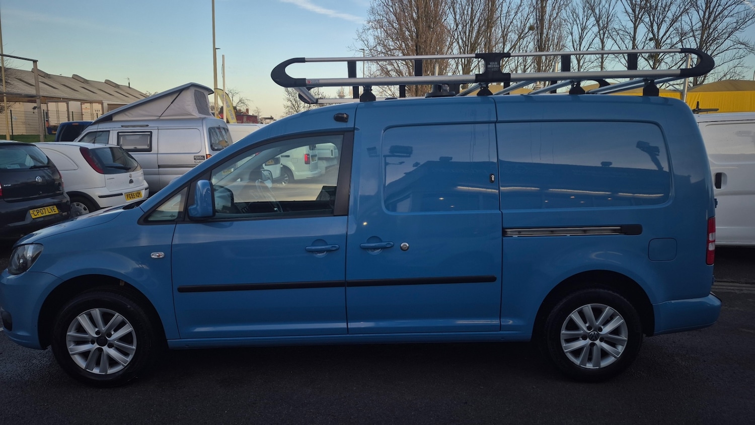 Used Volkswagen Caddy Maxi 2013 for sale - 77012940: Photo 3