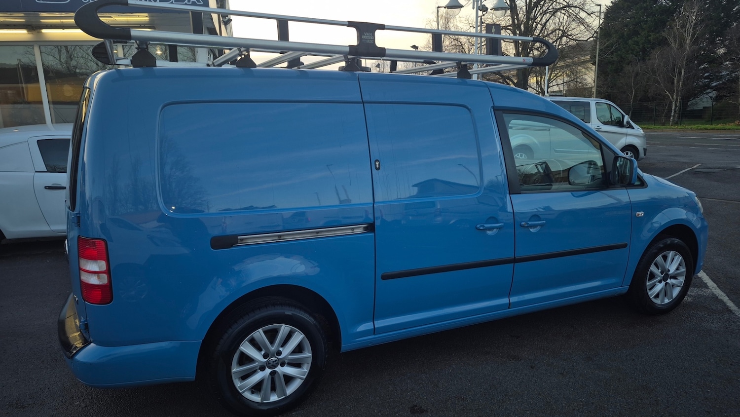 Used Volkswagen Caddy Maxi 2013 for sale - 77012940: Photo 5