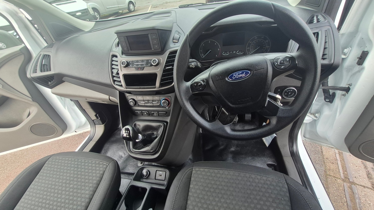 Used Ford Transit Connect 2019 for sale - 77418541: Photo 12