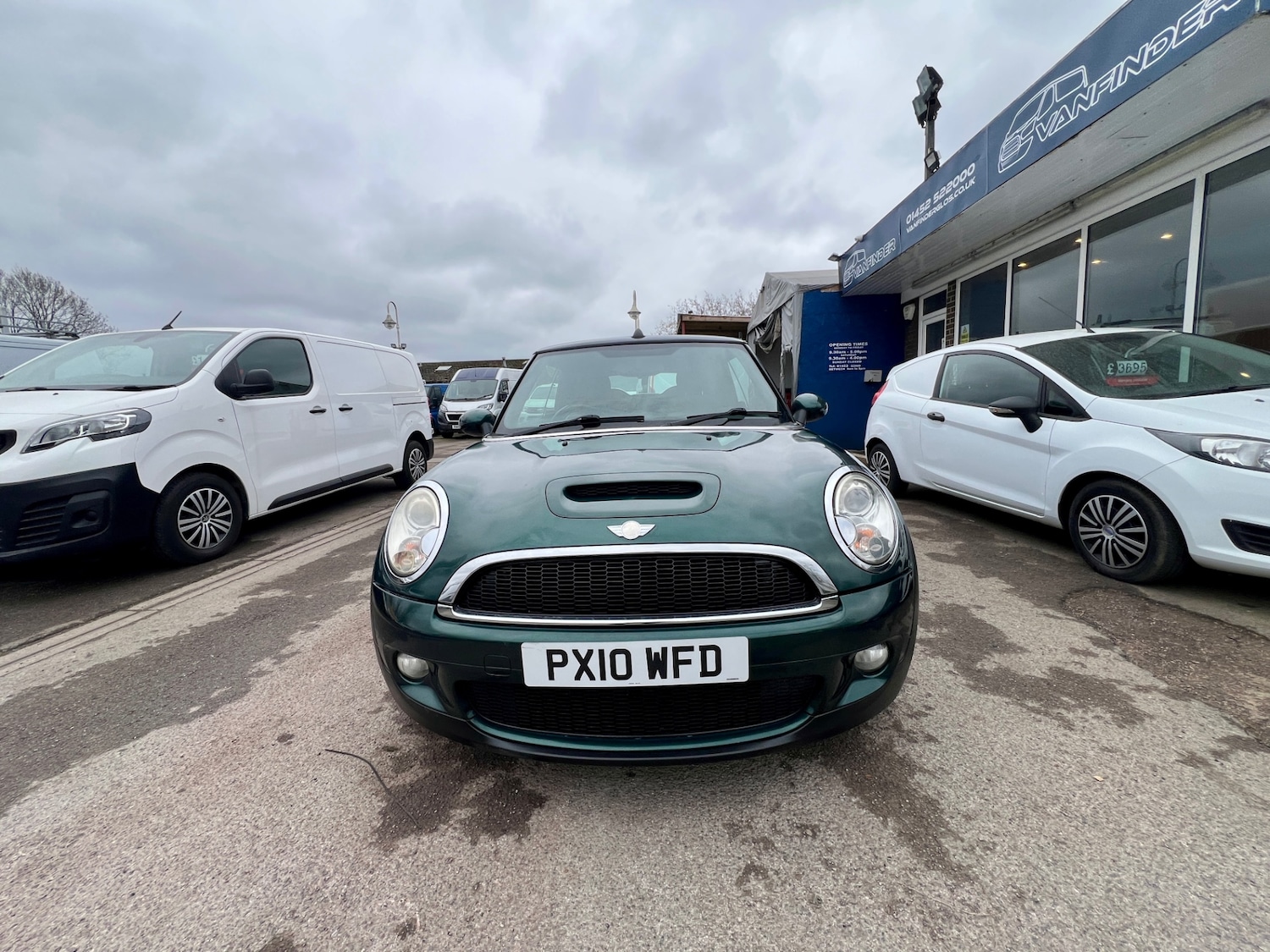 Used MINI Convertible 2010 for sale - 77776275: Photo 15