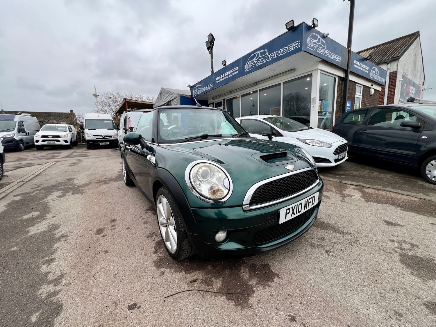Used MINI Convertible 2010 for sale - 77776275: Photo 29
