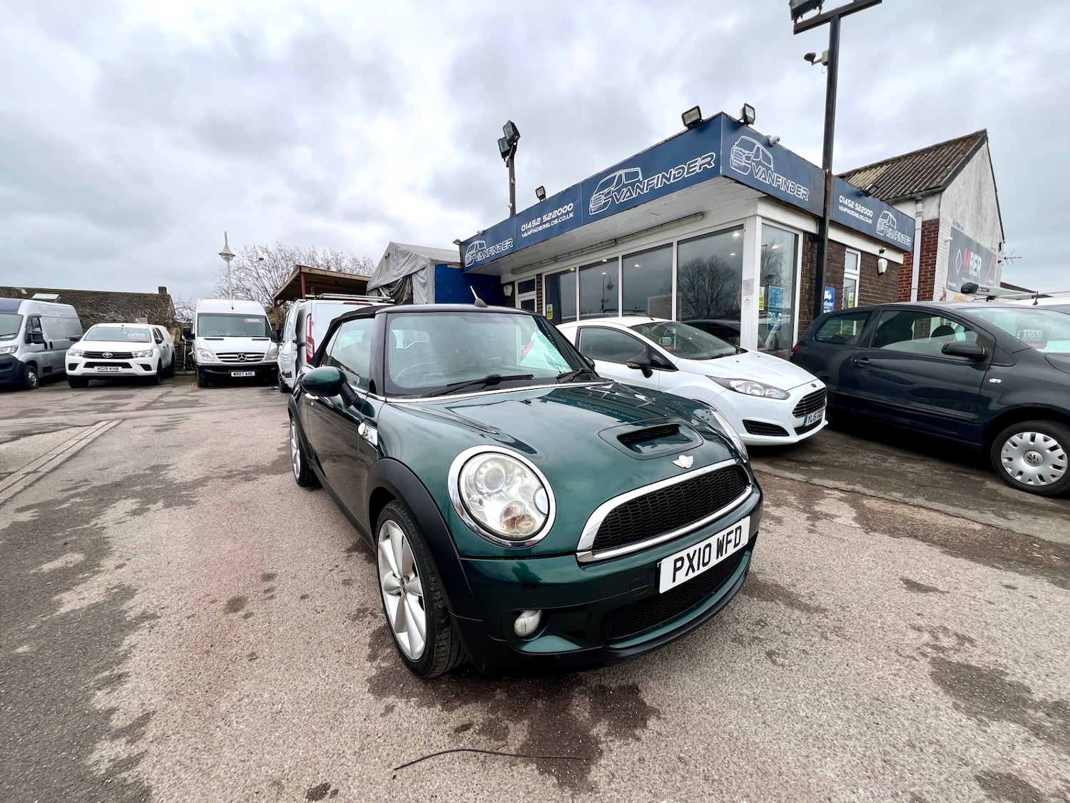 Used MINI Convertible 2010 for sale - 77776275: Photo 3